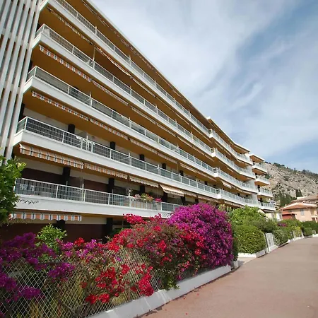 Superbe 2p Climatise Avec Terrasses, Garage Et Piscine, Face A La Mer. - Fr-1-196-222 Appartement *